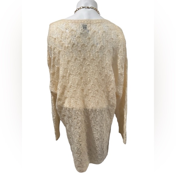 Light Cream Lace Knit Women's Sweater - Picture 4 of 7